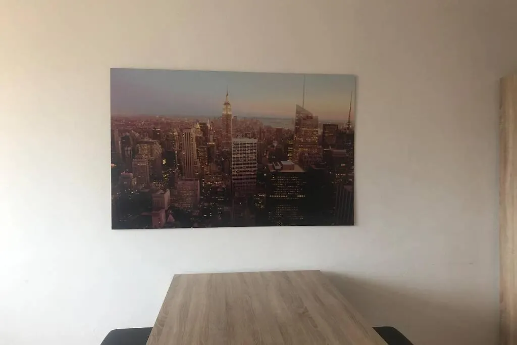 Studio Apartment Citynah - Close To City Centre! ケルン 0*,  ドイツ
