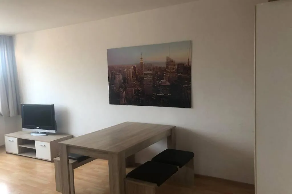 Studio Apartment Citynah - Close To City Centre! ケルン